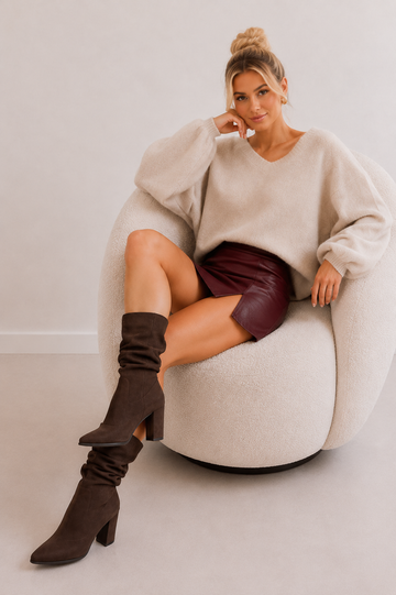 GLATTLEDERSKORT JELA - WINE