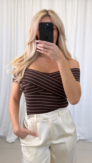 OFFSHOULDER TOP KIA - SCHOKO