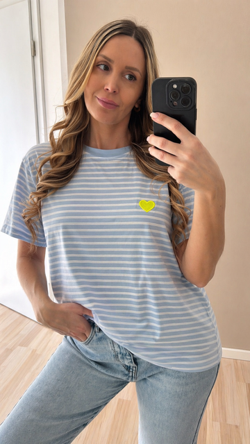 BAUMWOLLSHIRT HEARTSTRIPES - HELLBLAU/WEISS